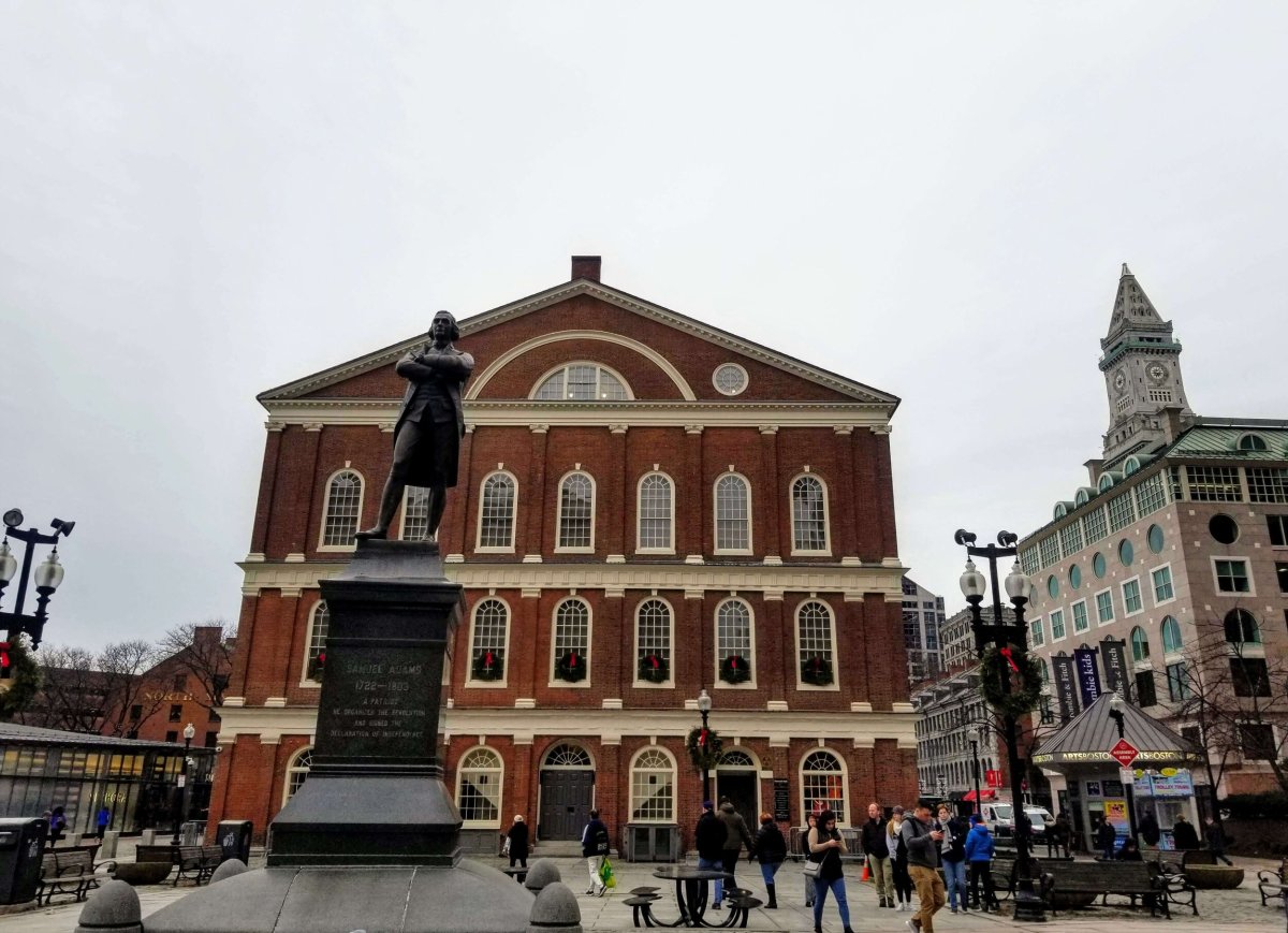While the afternoon away at a sidewalk café or dine from the popular food trucks found throughout the city. What To Do In Boston In January Simply Awesome Trips